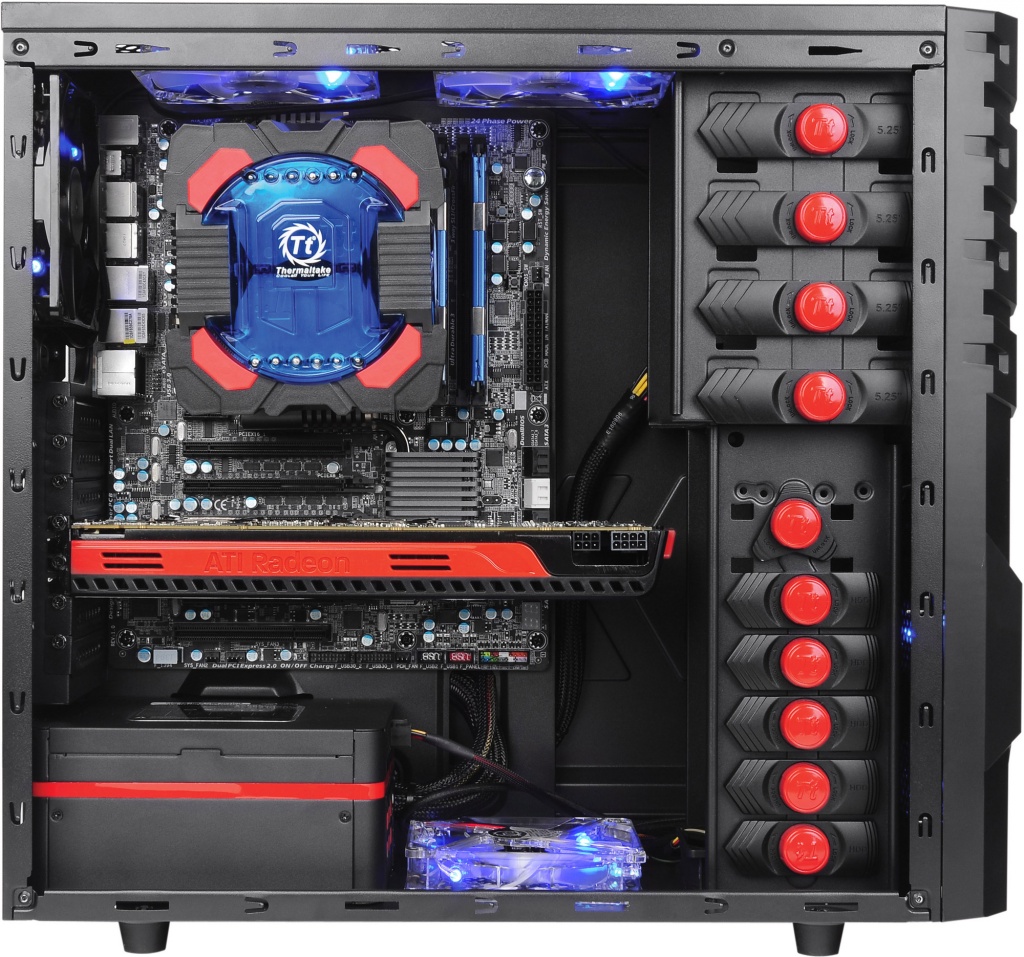 Материнская плата в корпусе.jpg